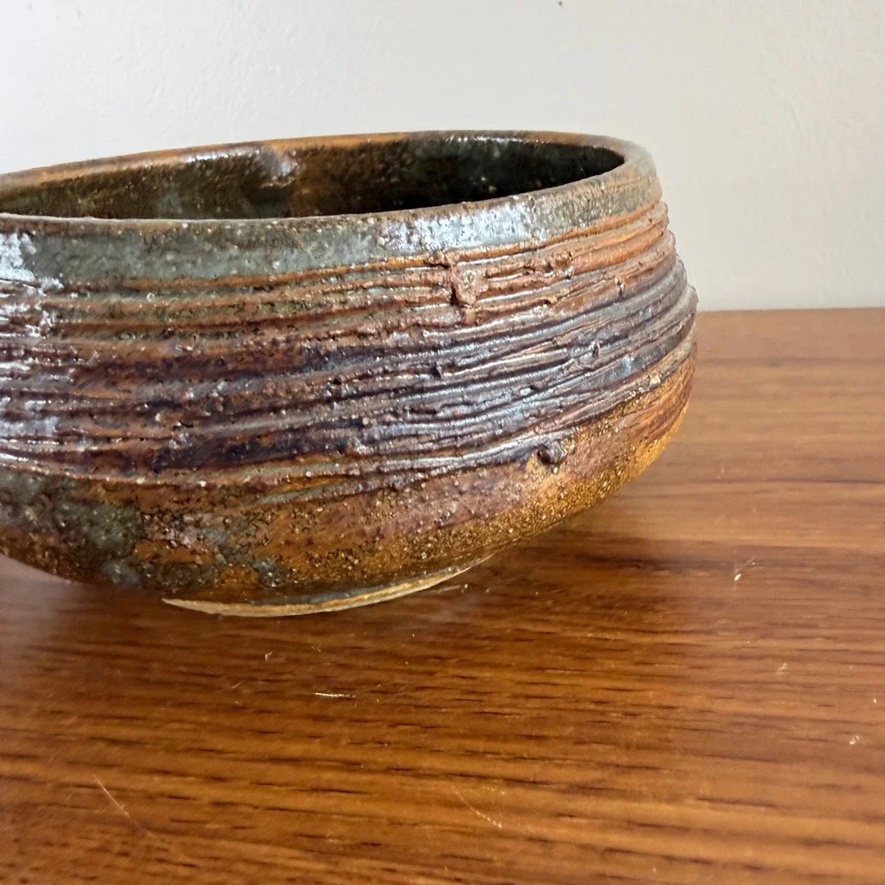 Signed Studio Art Pottery Bowl Rustic Hand Thrown Brown Green Stoneware 6 Inch